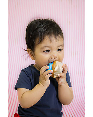 Tikiri 3-in-1 Sonaglio Cupcake - Massaggiagengive - Gioco da Bagno - Bakery Items - 100% Caucciù Naturale Giochi Bagno