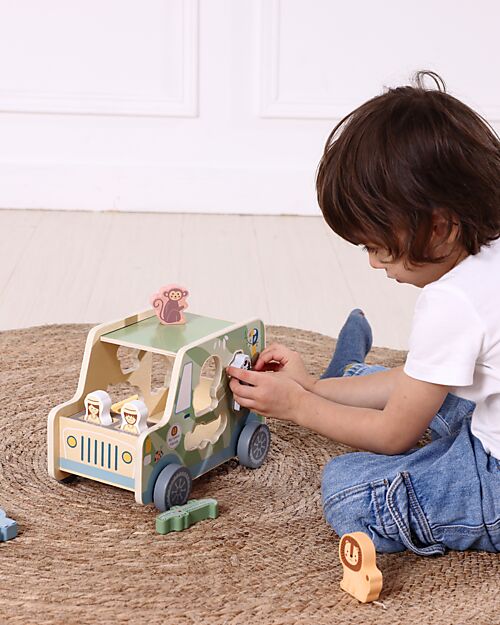 Tooky Toy Gioco a Incastro in Legno - Jeep con Animali - 26 x 16,3 x 17,7 cm - A Partire Dai 18 Mesi Incastri in Legno