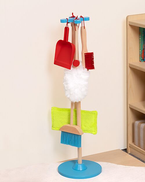 Tooky Toy Set da Gioco per la Pulizia in Legno - 25 x 25 x 79 cm - A Partire Dai 3 Anni - Comprende 6 Pezzi Far finta di