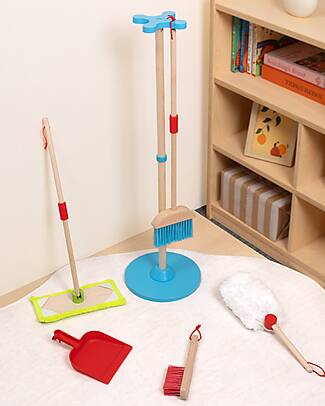Tooky Toy Set da Gioco per la Pulizia in Legno - 25 x 25 x 79 cm - A Partire Dai 3 Anni - Comprende 6 Pezzi Far finta di