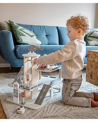 Tryco Baby Parcheggio Giocattolo in Legno - Include 1 Elicottero 4 Macchinine e 4 Cartelli - 3+ Anni Macchine e Trenini  in Legno