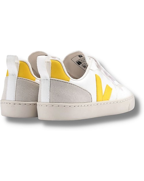 Veja Sneakers V-10 Straps CWL - White Tonic - Stile e Tecnologia con Animo Green Sneakers