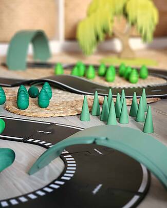Waytoplay Arches - Set Creativo - 18 Pezzi - Plastica Riciclata - per Giochi Open-Ended - +3 anni Macchine e Trenini  in Legno