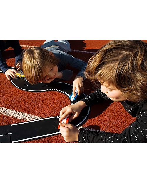 Waytoplay Pista flessibile per Macchinine Waytoplay,  Grand Prix, 24 pezzi - Si adatta a tutte le superfici! Macchine e Trenini  in Legno