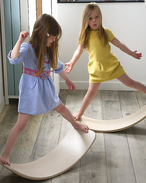 Wobbel Wobbel Original Linnen Tavola d'Equilibrio in Legno Sbiancato, Smalto Trasparente - Divertimento ed esercizio per grandi e piccini Giochi Montessoriani