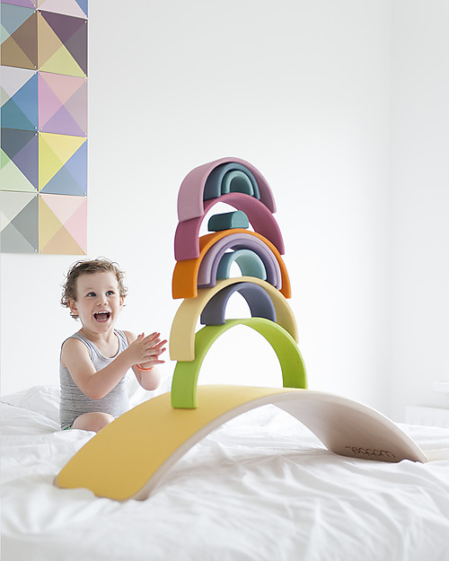 Wobbel Wobbel Original Tavola d'Equilibrio in Legno, Smalto Trasparente e Feltro - Senape - Divertimento ed esercizio per grandi e piccini Giochi Montessoriani