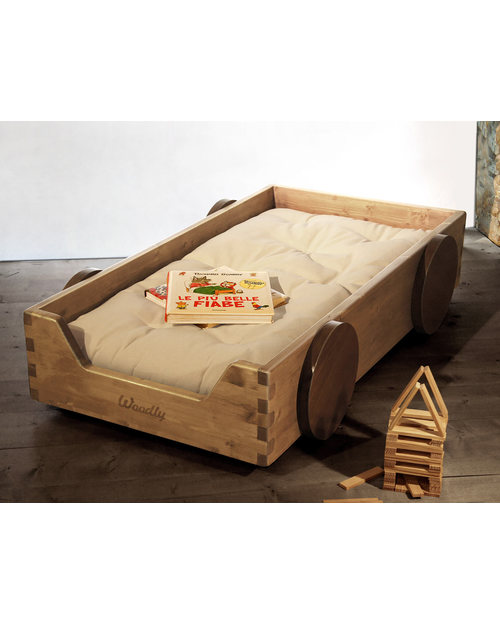 Woodly Lettino Montessoriano con Ruote BIG a Pettine - Abete Naturale - Made in Italy Letti Montessoriani