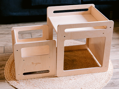 Set tavolo e sedia Montessori Family Nation